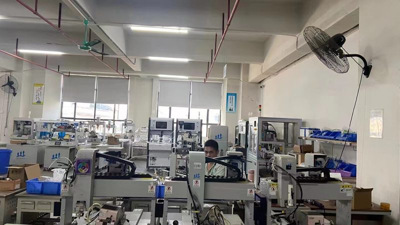 PET瓶饮料灌装生产线：揭秘其核心技术与选型要点
